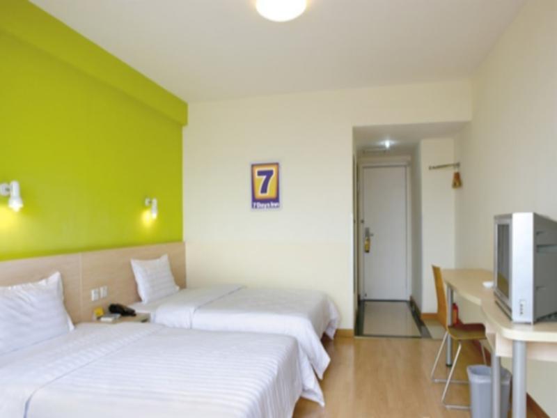 7 Days Inn Canton Esterno foto